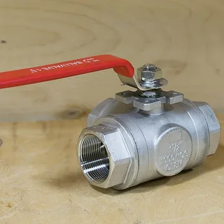 Шаровые фланцевые краны с ручным управлением 11с67п 25 ТУ 3742-002-74212539-2014