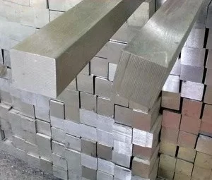 Квадрат алюминиевый 200х2000 мм Д16Т