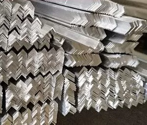 Уголок алюминиевый АК4 125х125х8 мм ГОСТ 13737-90