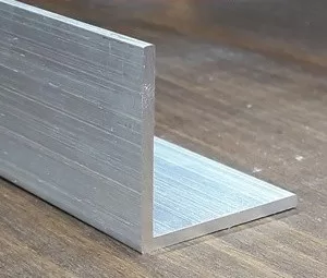 Анодированный уголок 40х5 мм АК4-1 ГОСТ 13737-90