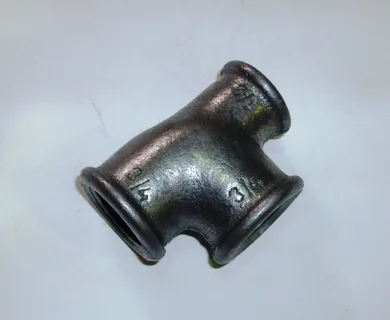 Тройник переходной чугунный